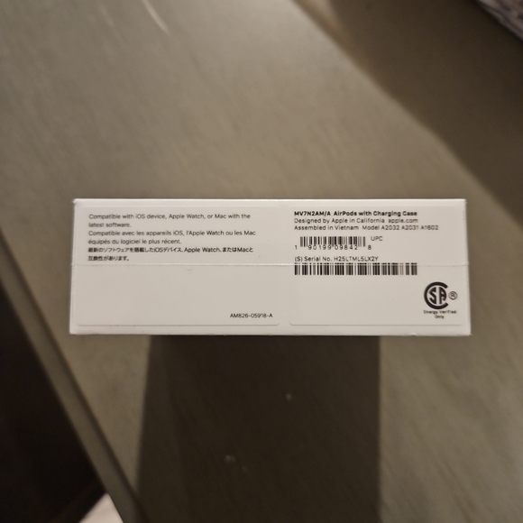 Apple airpods 2nd gen - Picture 2 of 3